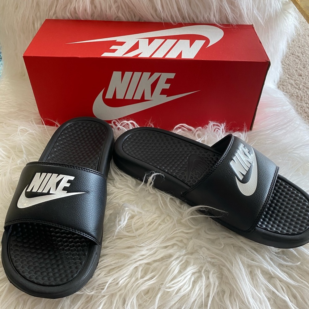 Nike slides